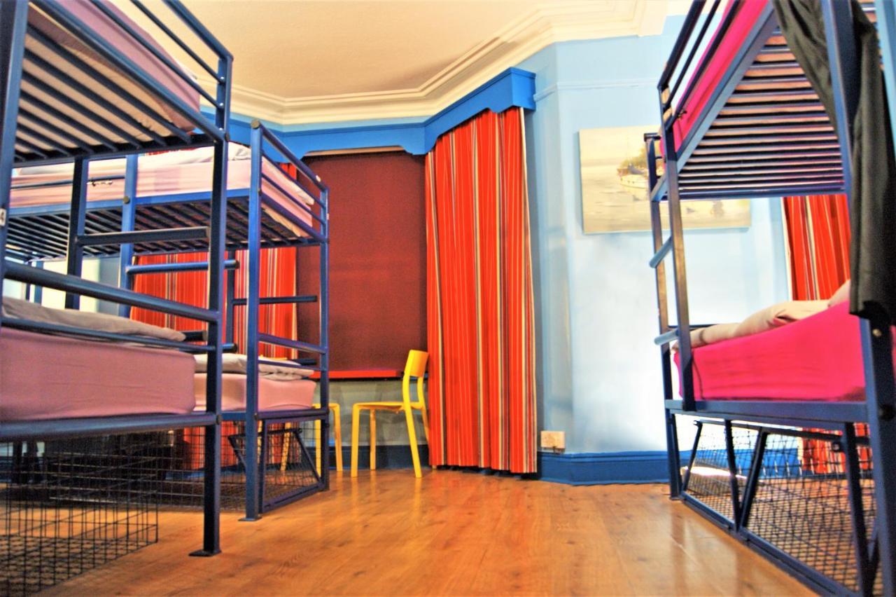 Portrush Holiday Hostel Guesthouse Exterior photo